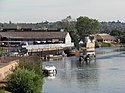 Annäherung an Meadow Lane Lock (geografisch 2569837) .jpg