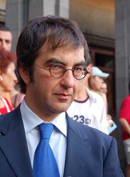 Filmmaker Atom Egoyan said he directed Remember after being drawn to its unconventional story.