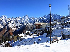 Auli in winter