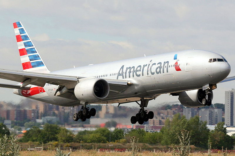 File:B777 American N776AN (14314186915).jpg