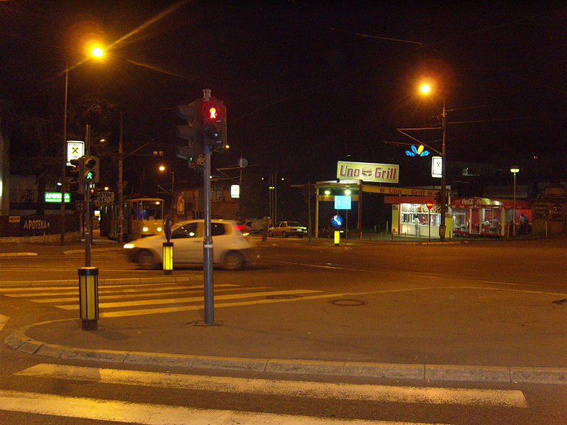 File:Banovo Brdo at night 5 (2008-04-14).jpg