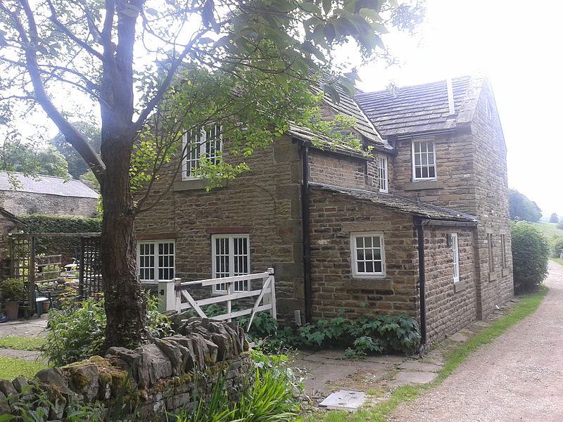 File:Beauchief Abbey Farmhouse.jpg