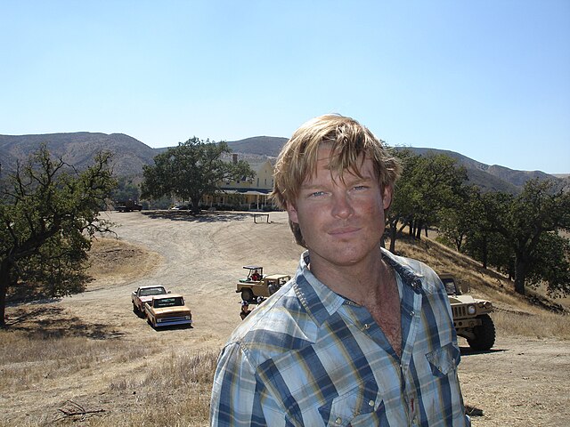 Brad Beyer, who plays Stanley Richmond, on the set of Jericho