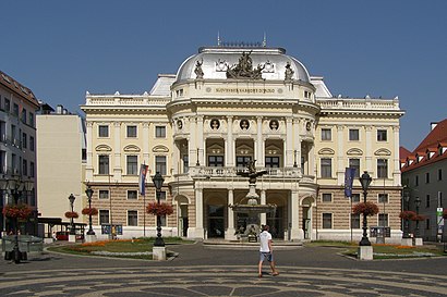 Ako do Slovenské Národné Divadlo hromadnou dopravou - O mieste