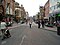 Kolorfoto de Briggate, Leeds, en 2003.