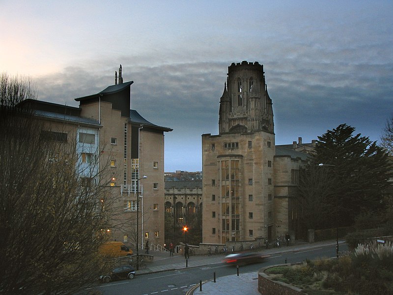 File:Bristol University Wills Memorial Building.jpg