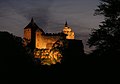 Die Burg in der Abenddämmerung