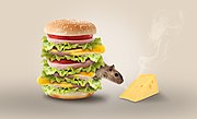 Burger d'où sort une souris