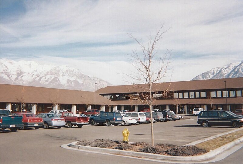 File:Caldera Systems offices in Orem Utah January 2001.jpg