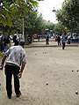 Pétanque près de L'hôtel de ville