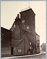 Canonbury Tower 25 by Henry Dixon 1880.jpg