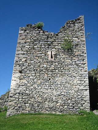 <span class="mw-page-title-main">Castels Castle, Luzein</span>