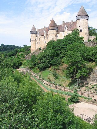 <span class="mw-page-title-main">Château de Culan</span> French medieval castle
