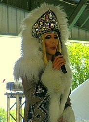 Chad Michaels comme Cher.jpg