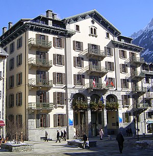 Chamonix (la mairie).JPG