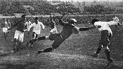 Un épico 13 de julio de 1930 comenzaba el primer Mundial de Fútbol