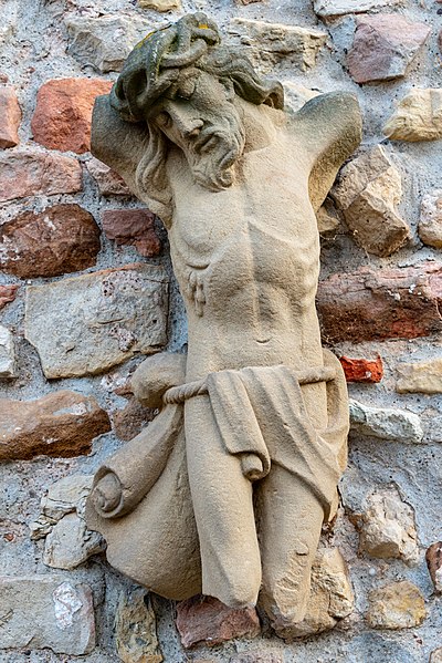 File:Christus-Torso um Possenhaus-101.jpg