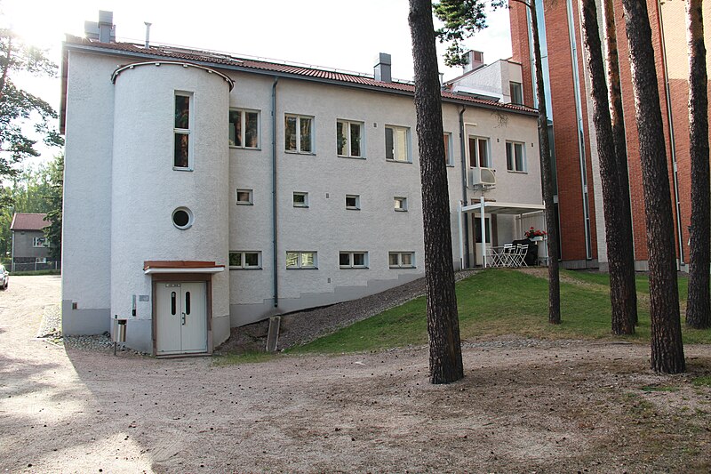 File:Church of the Good Shepherd Helsinki 9.jpg