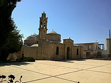 Chypre Peristerona Saints Barnabe Hilarion 16062014 - panoramio.jpg
