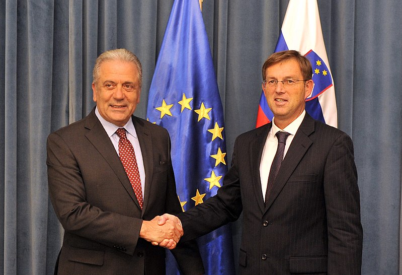 File:Commissioner Avramopoulos with Prime Minister of Slovenia Miro Cerar, 22-10-2015 (22387142026).jpg