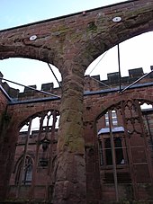 Tie rods and anchor plates in the ruins of Coventry Cathedral Coventry Cathedral ruins tie rods.JPG