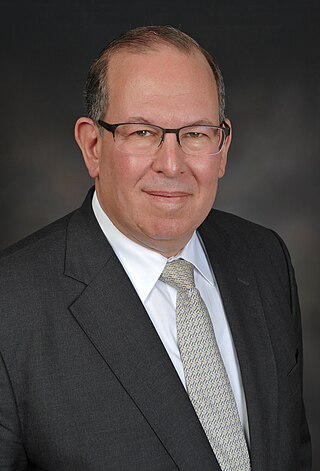 <span class="mw-page-title-main">Daniel Alpert</span> American investment banker