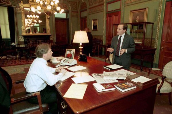 Kristol with Vice President Dan Quayle in 1989