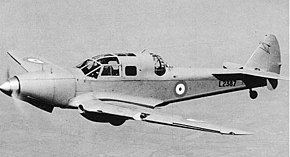1937年、飛行中のDH.93の試作機