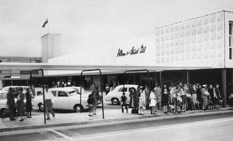 File:Drive-in Shopping Centre Chermside.jpg