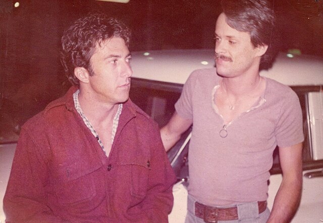 Hoffman on the left (with Lars Jacob) on the set of Lenny in 1974