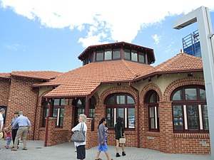 Florence Hummerston Kiosk