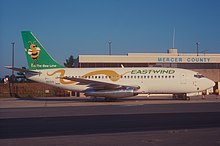 Eastwind Airlines Boeing 737-200; N221US, August 1995.jpg