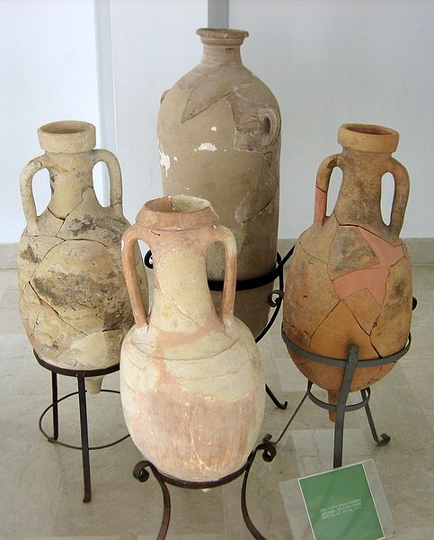 File:Egnazia Museo Anfore.jpg