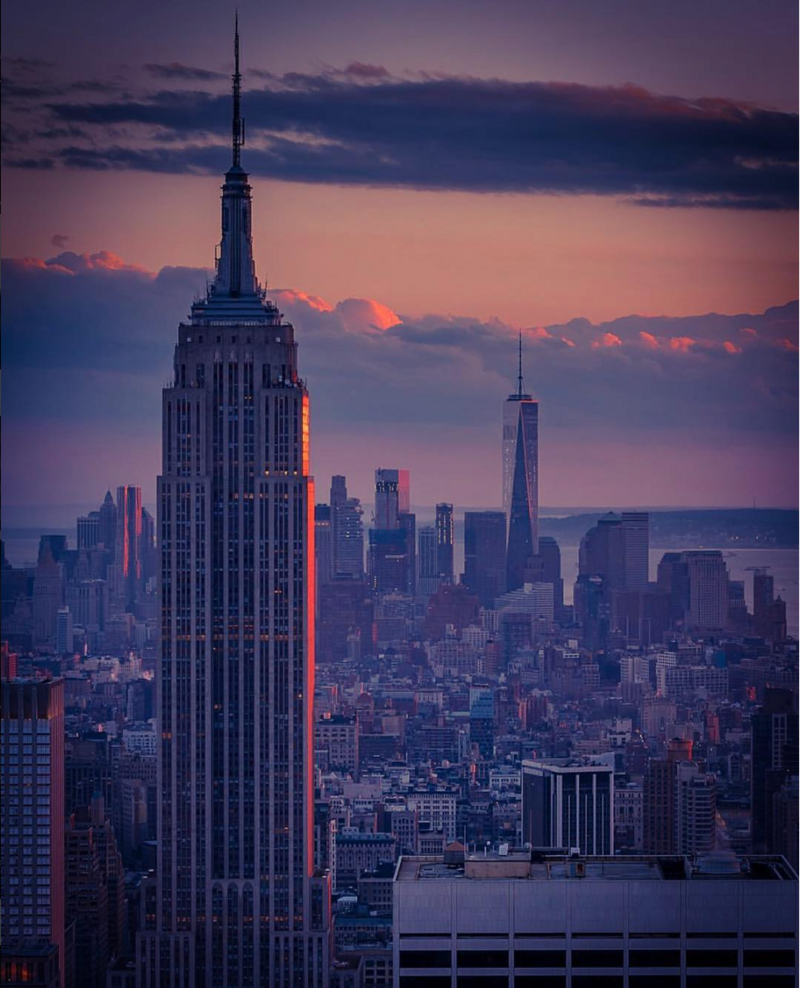 File:Empire State Building with 1WTC in  - Wikipedia