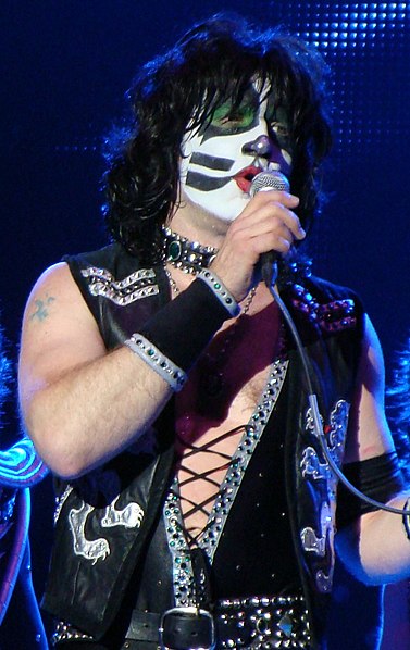 File:Eric Singer Kiss.jpeg