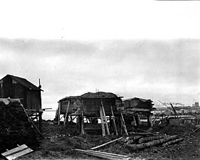 Boliger i Naknek i 1917, foto af John Nathan Cobb