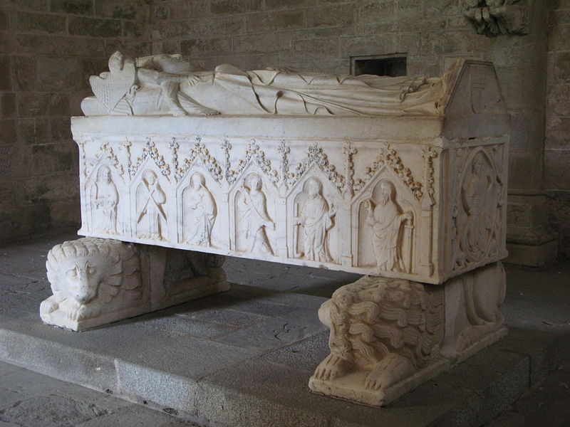 File:EvoraCathedral-Tomb.jpg