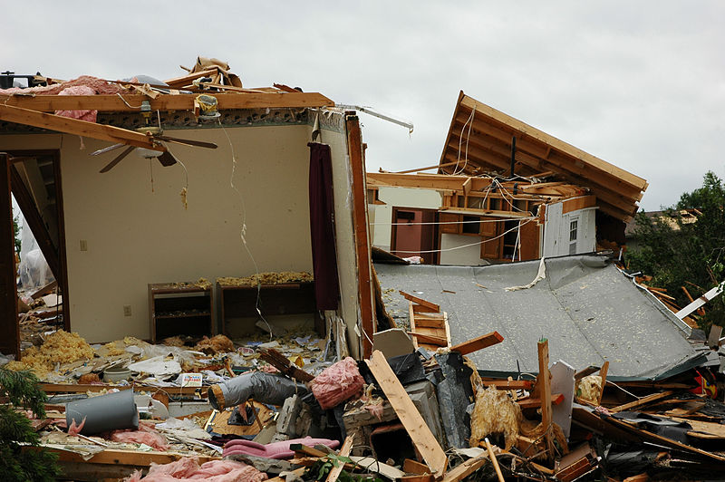 File:FEMA - 37582 - Debris from a tornado in Kansas.jpg