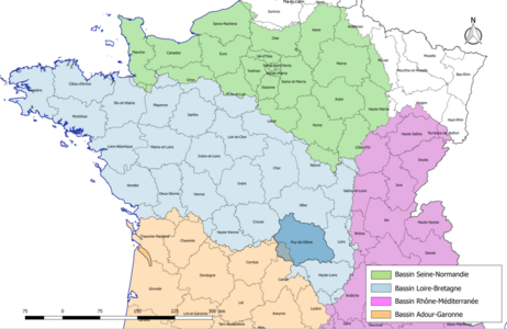 Le Puy-de-Dôme est dans deux bassins hydrographiques : Loire-Bretagne et Adour-Garonne.