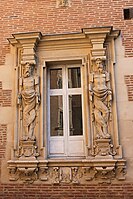 Window 4 hotel du Vieux rosin.JPG