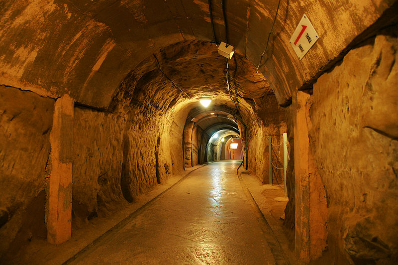 File:Former Japanese Naval Underground Headquaters Okinawa05s5s3104.jpg