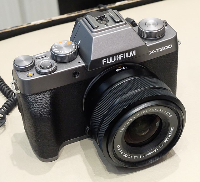 Fujifilm X-T200 - Wikipedia