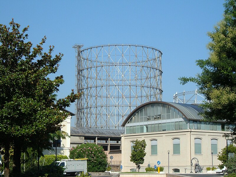 File:Gazometro 01.JPG