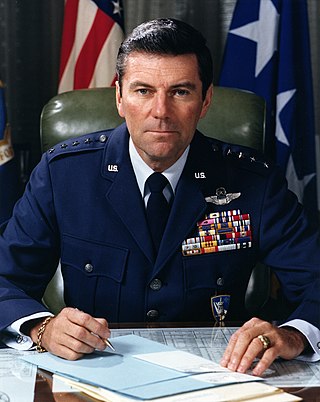 <span class="mw-page-title-main">William J. Evans (general)</span> United States Air Force general