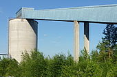 Transportbandet och silo.