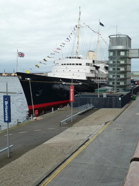 File:HMY Britannia, Leith - geograph.org.uk - 2652674.jpg