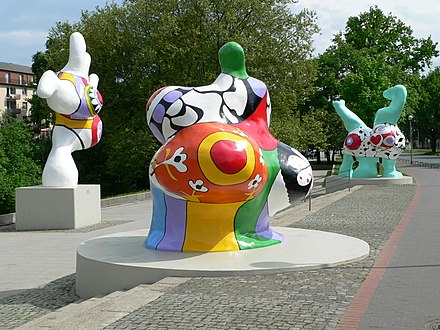 Nanas by Niki de Saint Phalle in Hanover, Germany