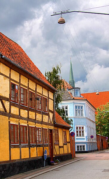 File:Helsingør - old house.jpg