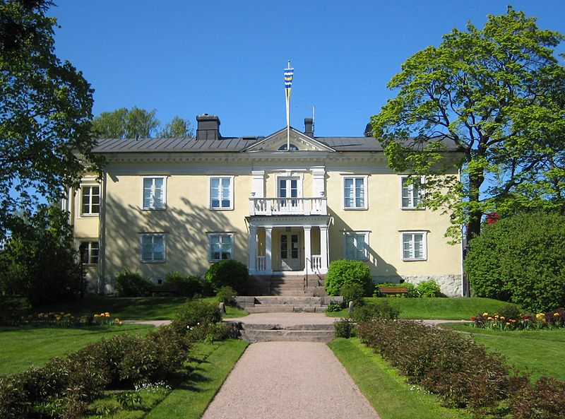 File:Herttoniemi Manor House (Herttoniemen kartano).jpg