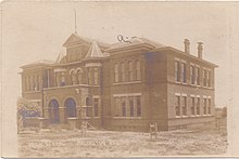 Postcard of Arlington High School, 1907 High School, Arlington, Tex. (20088460).jpg